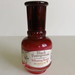 Skinfood - Black Pomegranate Firming Voluming Serum - 60 ml